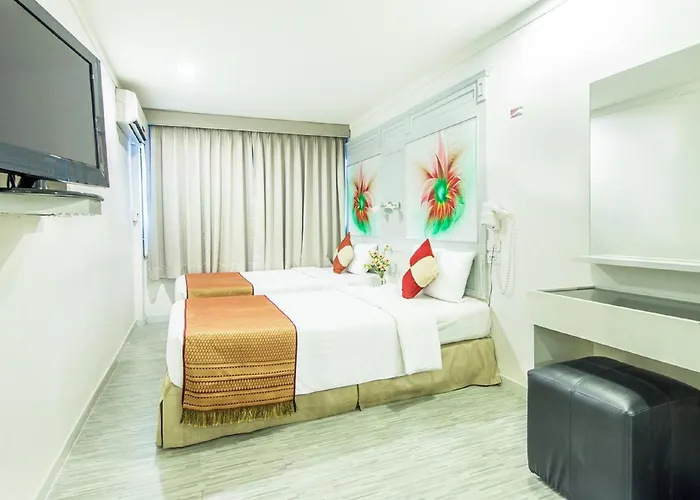 Hotel Pratunam 3*