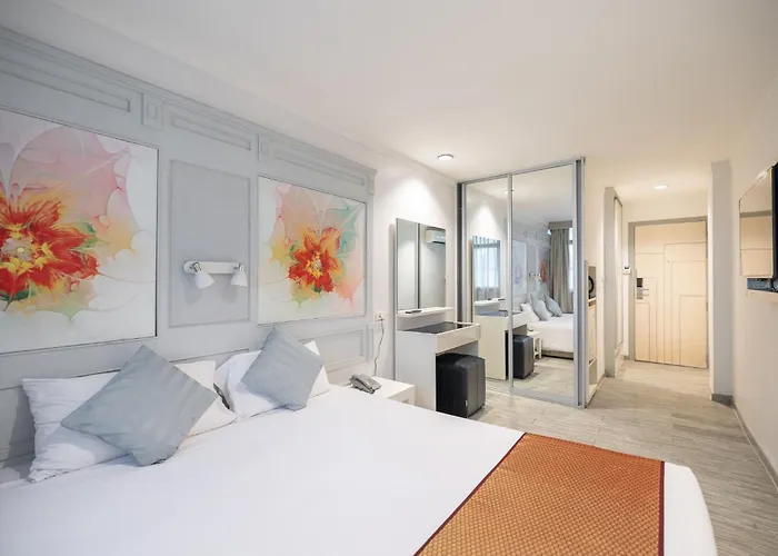 Hotel Pratunam 3*
