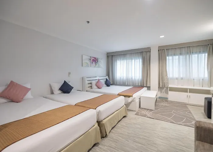 Hotel Pratunam 3*
