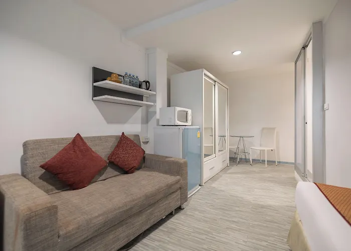 Hotel Pratunam 3*