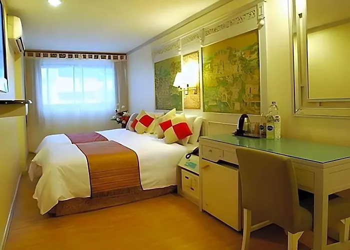 Pratunam Hotel 3*