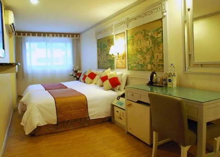 Hotel Pratunam 3*